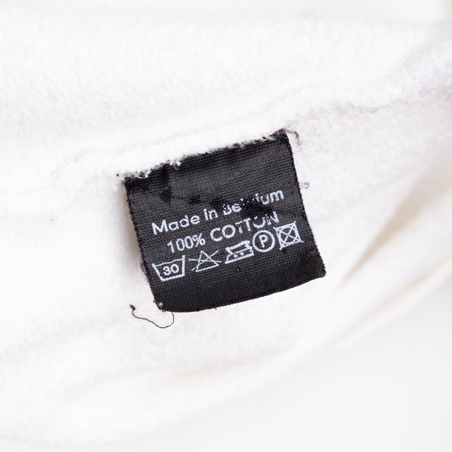 Raf Simons Spring / Summer 2002 “Vous Ne Pouvez Plus Ignorer” White Hoodie